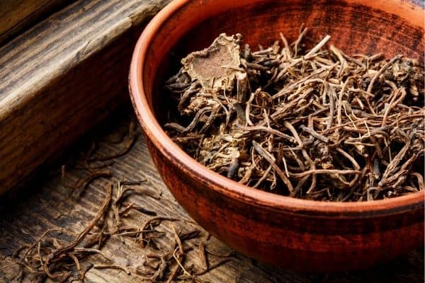 dried valerian roots